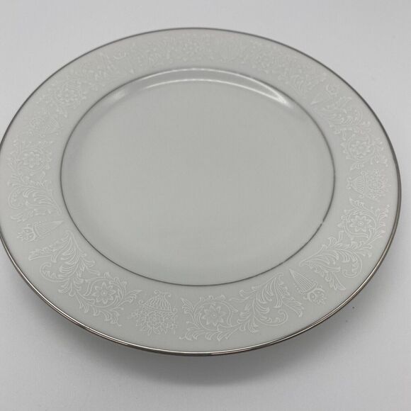 4 Vtg Crown Victoria Fine China Lovelace 6 1/2" Small Bread Plates Silver Trim - Picture 6 of 12